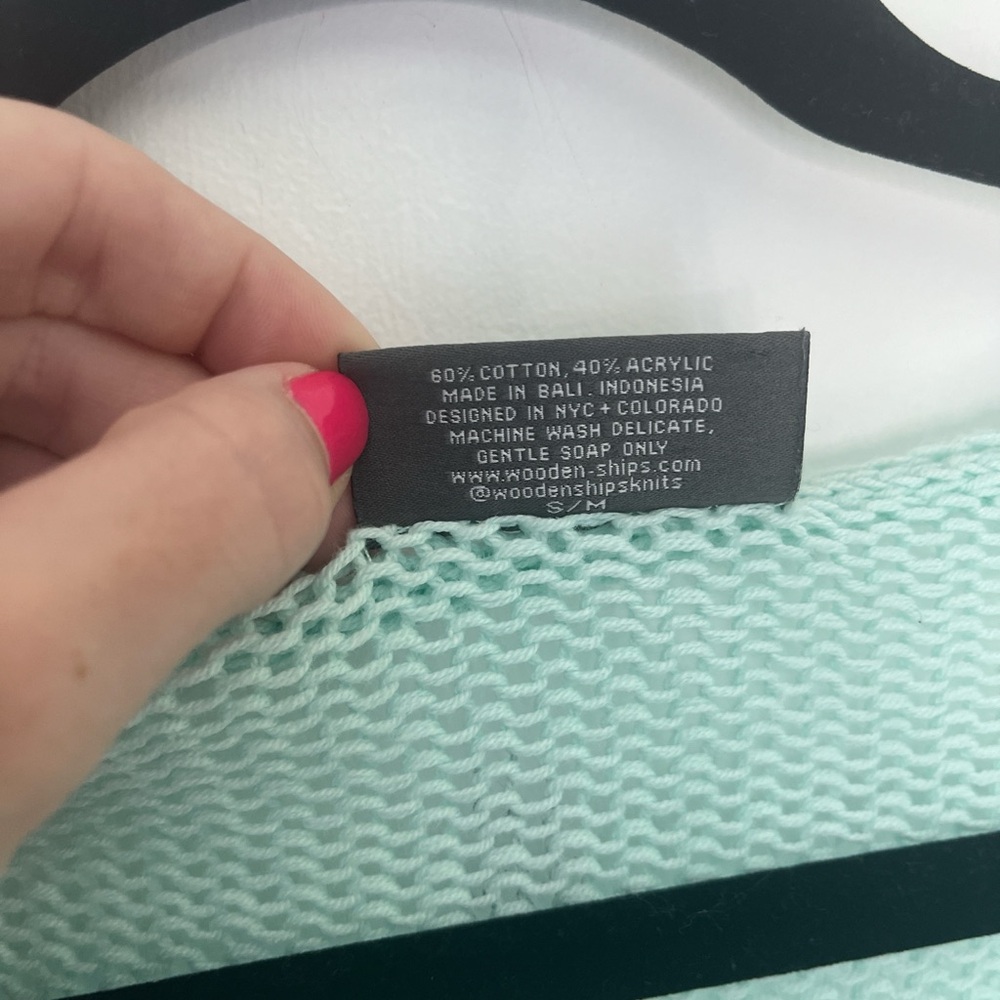 Wooden Ships Light Green Pineapple V-Neck Sweater - Picture 4 of 4